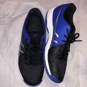 ASICS GEL TACTIC SIZE 7 B752N